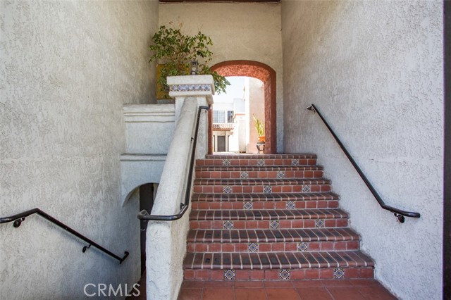 MLS #WS25246549 image #3