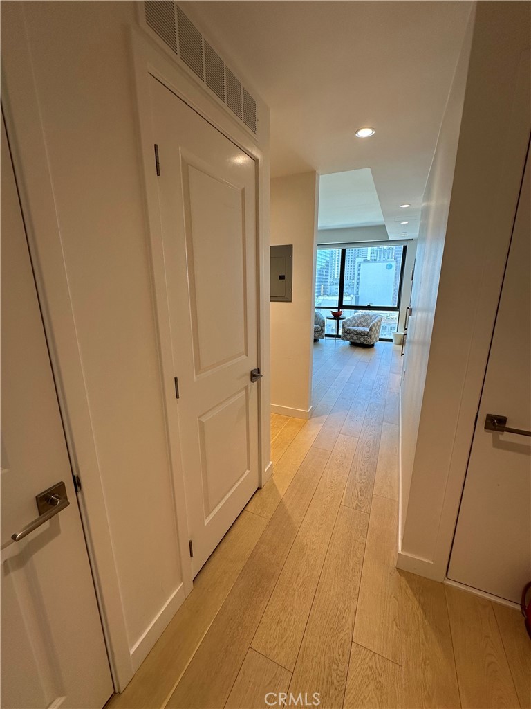 MLS #WS25246894 image #4