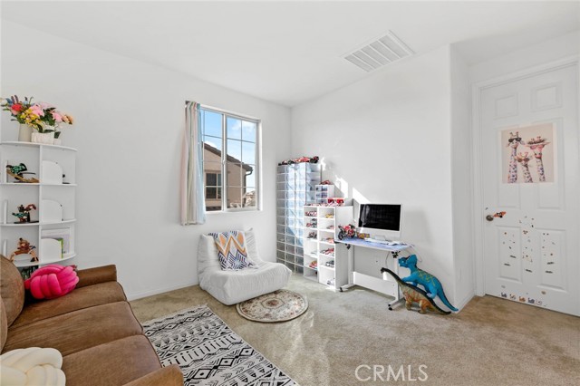 MLS #WS25247171 image #13