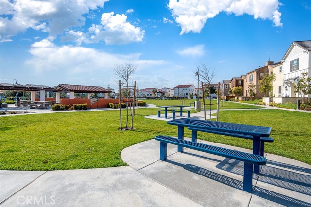 MLS #WS25247171 image #26