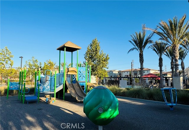 MLS #WS25247171 image #33