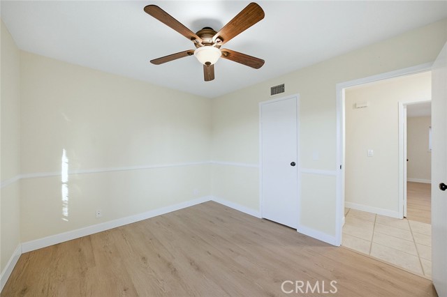 MLS #WS25247486 image #16