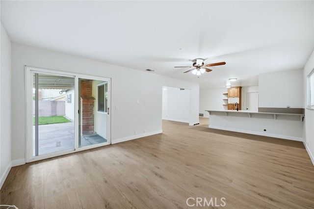 MLS #WS25247486 image #5