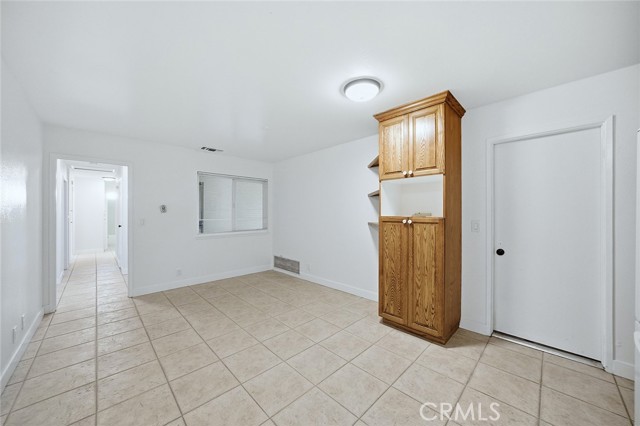 MLS #WS25247486 image #6