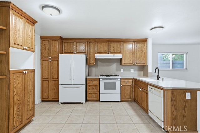 MLS #WS25247486 image #8