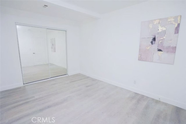 MLS #WS25248089 image #20