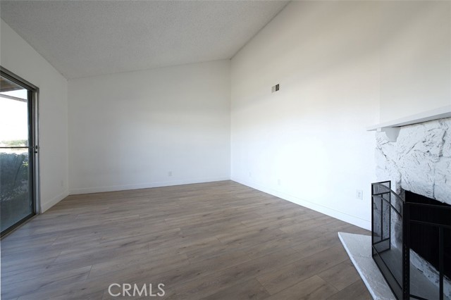 MLS #WS25248368 image #3