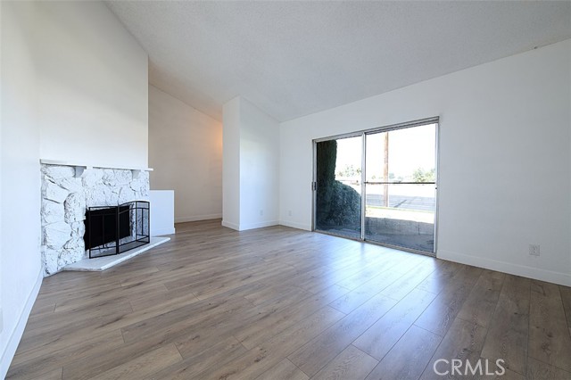 MLS #WS25248368 image #5