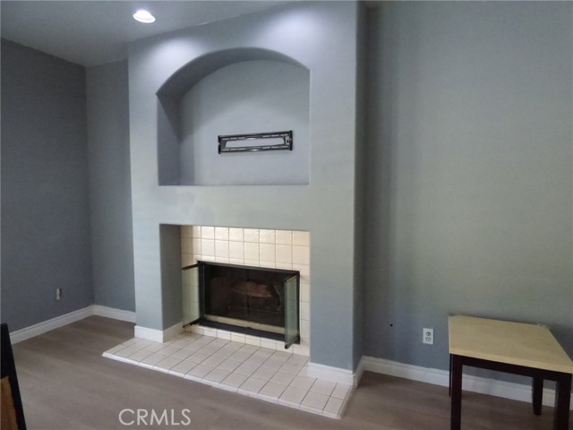 MLS #WS25249206 image #2