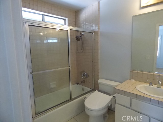 MLS #WS25249206 image #20