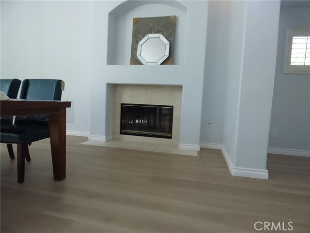 MLS #WS25249206 image #3