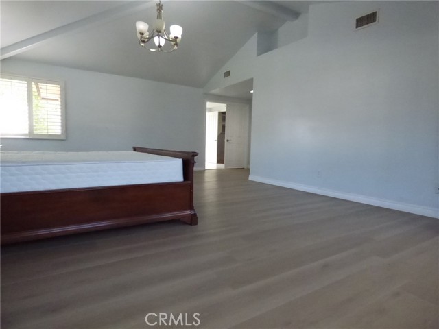 MLS #WS25249206 image #37