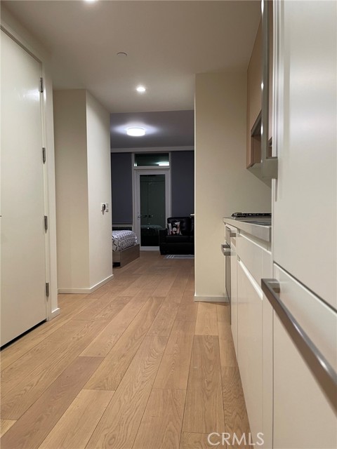 MLS #WS25249341 image #2