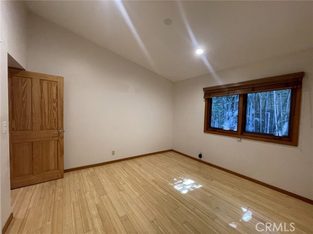 MLS #WS25249393 image #11