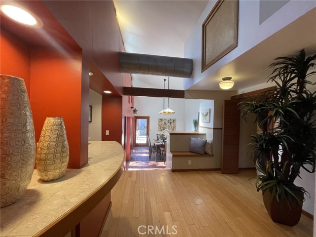 MLS #WS25249393 image #13