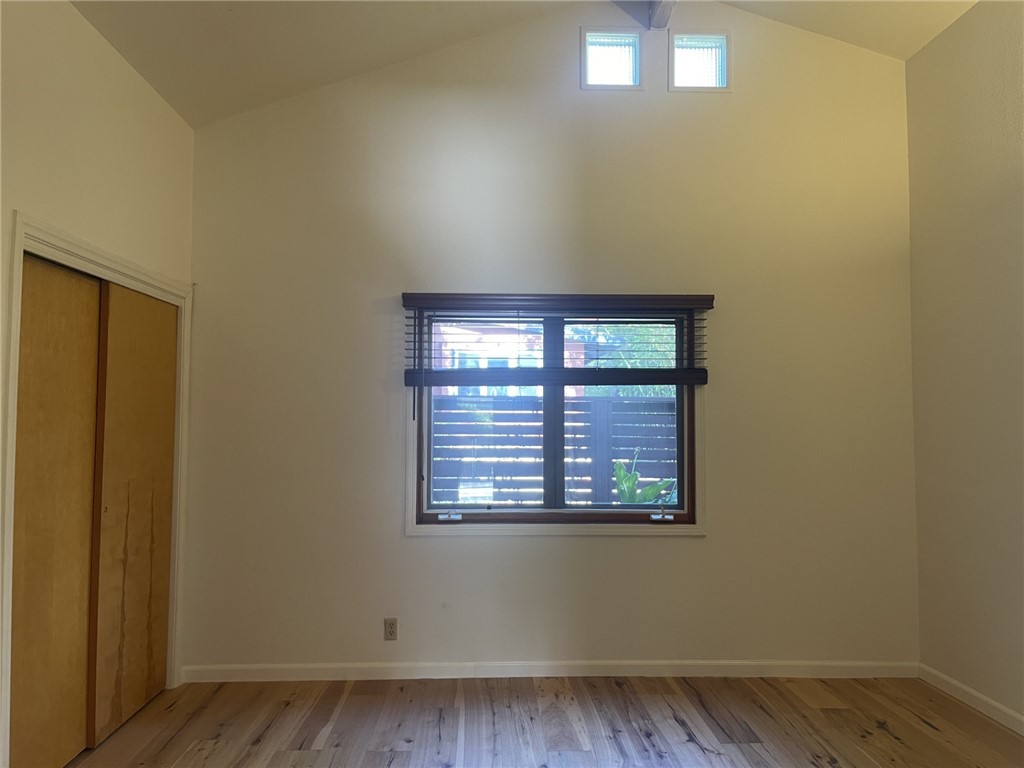 MLS #WS25249393 image #32