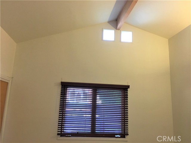 MLS #WS25249393 image #33