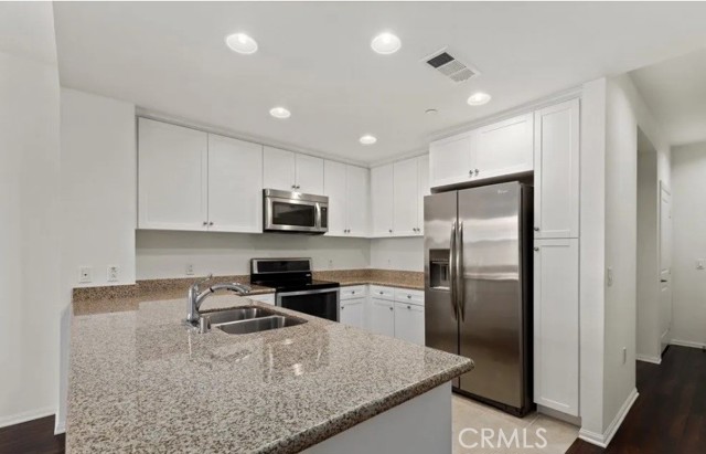 MLS #WS25249550 image #2