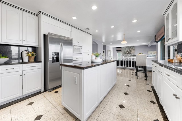 MLS #WS25250119 image #16