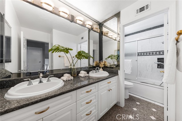 MLS #WS25250119 image #41