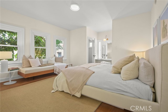 MLS #WS25250146 image #11