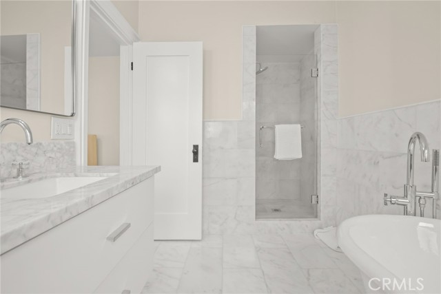 MLS #WS25250146 image #14