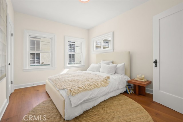 MLS #WS25250146 image #16