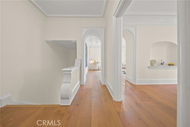 MLS #WS25250146 image #5