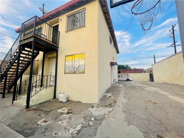 MLS #WS25251110 image #1