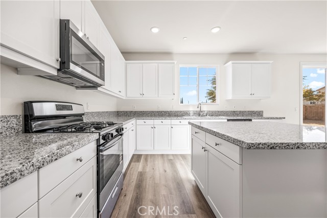 MLS #WS25251133 image #12