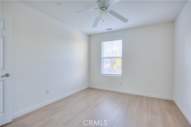 MLS #WS25251630 image #24