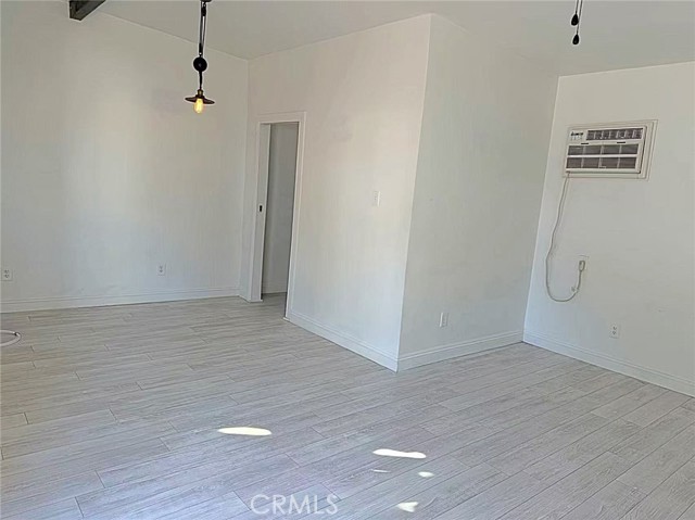 MLS #WS25251743 image #19