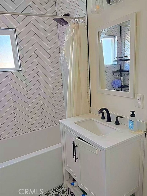 MLS #WS25251743 image #5