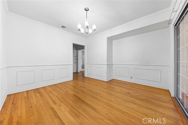 MLS #WS25252084 image #12