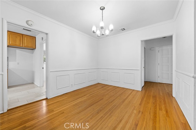 MLS #WS25252084 image #13