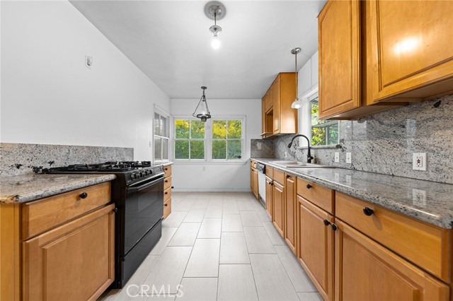 MLS #WS25252084 image #14