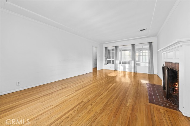 MLS #WS25252084 image #7