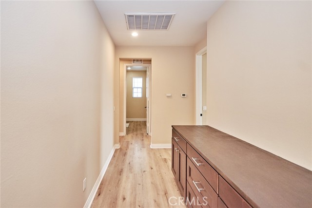 MLS #WS25252325 image #17