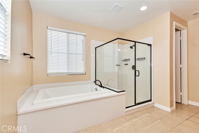 MLS #WS25252325 image #24