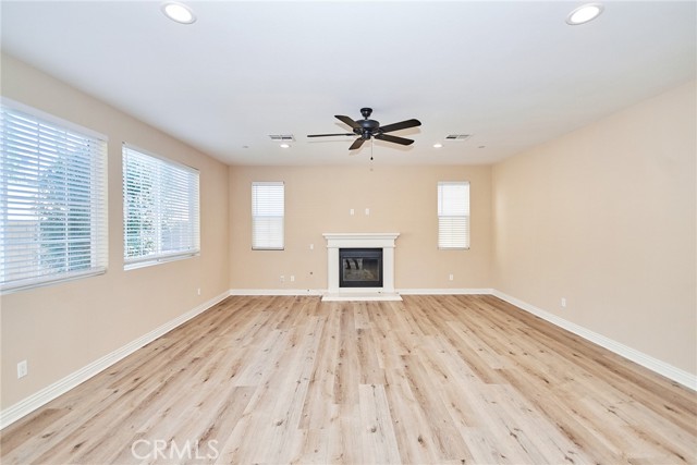 MLS #WS25252325 image #6