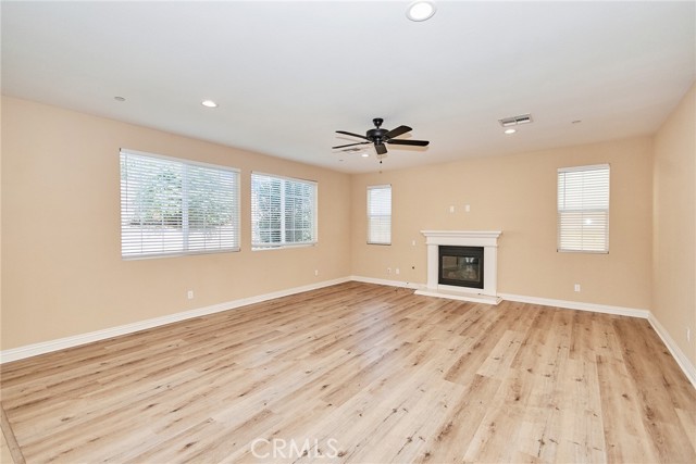 MLS #WS25252325 image #7