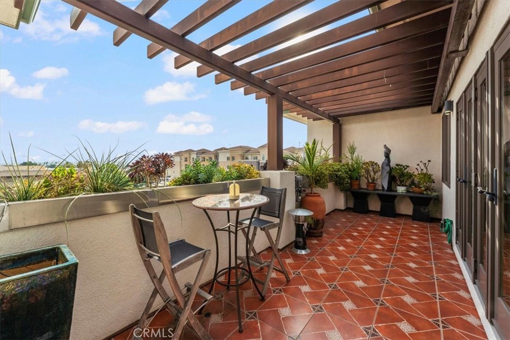 MLS #WS25252364 image #16