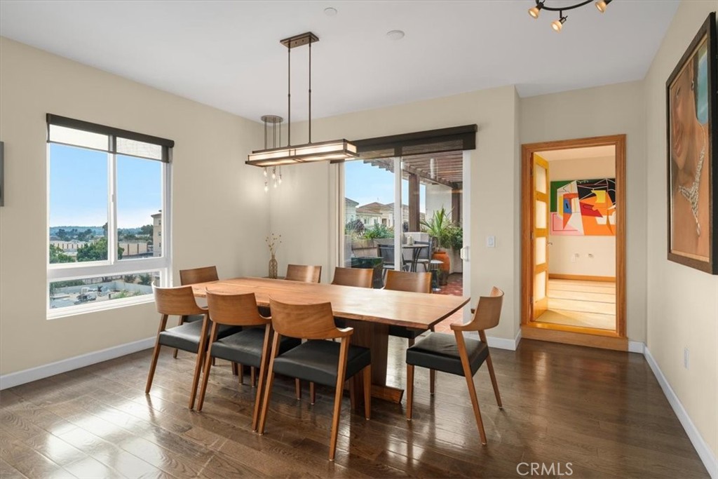 MLS #WS25252364 image #9