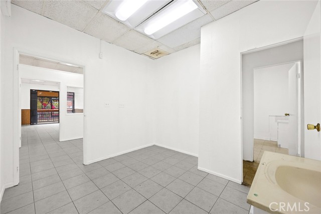 MLS #WS25252406 img 10