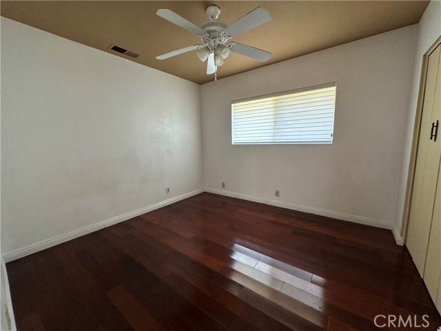 MLS #WS25252480 image #2