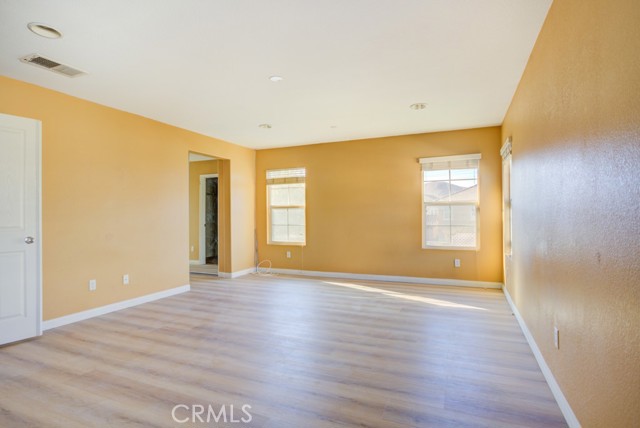 MLS #WS25252536 image #21