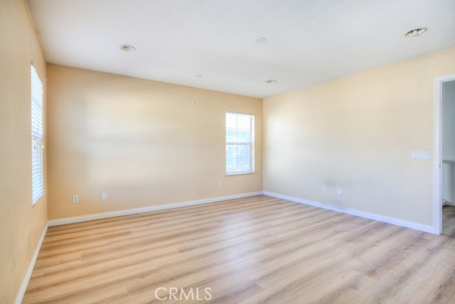 MLS #WS25252536 image #32