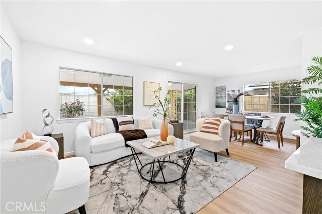 MLS #WS25252748 image #8