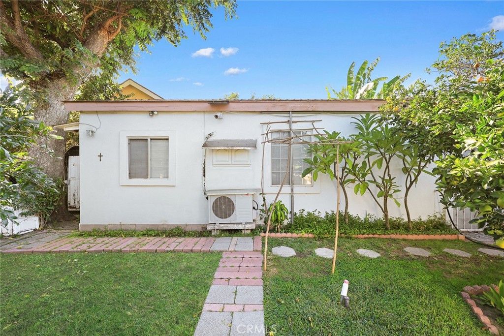 MLS #WS25253165 image #10