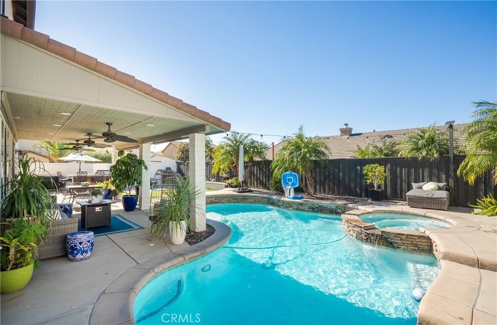 MLS #WS25253365 image #30